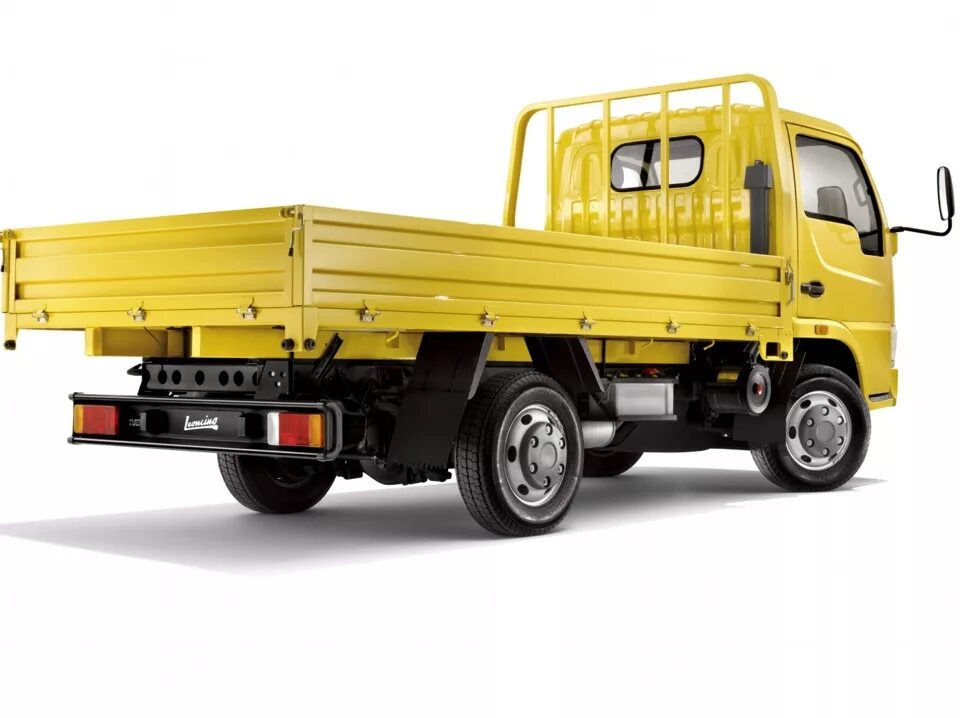 Бортовой грузовичок. Iveco бортовой грузовик. Iveco Leoncino. Китайский грузовой автомобиль Ивеко. Iveco малотоннажные Грузовики.