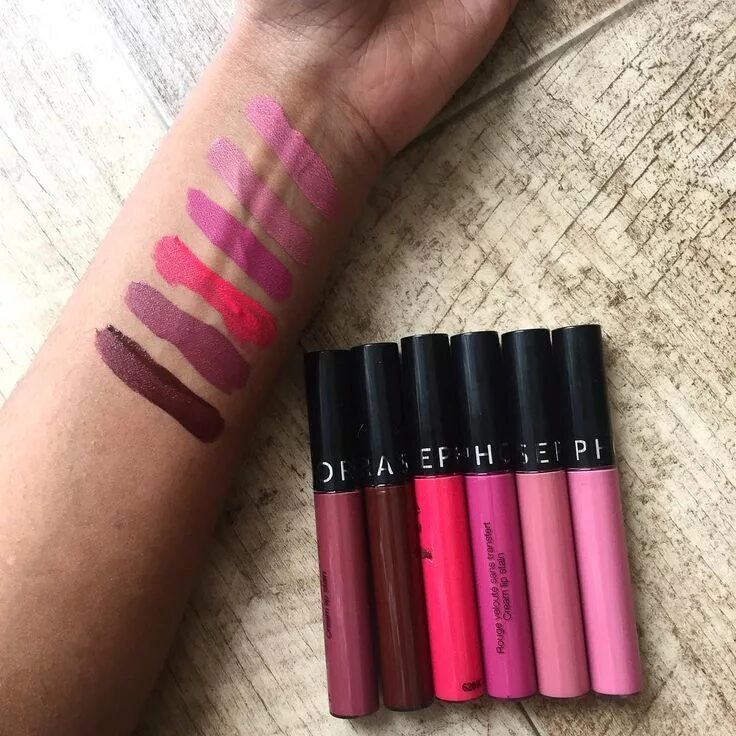 Помада сефора. Губная помада сефора. Сефора оттенок 13. Матовая сефора. Sephora cream lip stain 01.