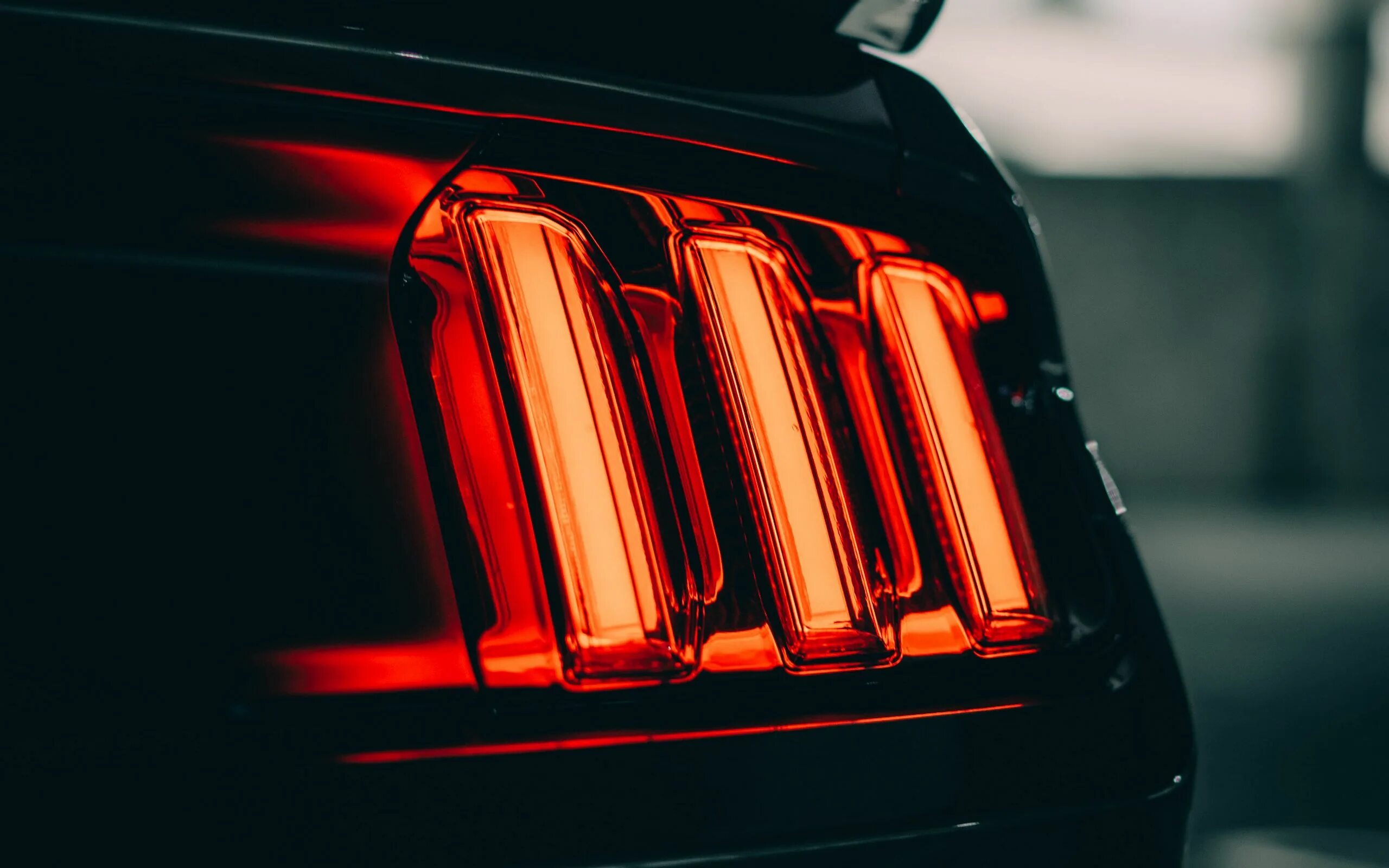 Машина испытательная matest c040pn132. Фактура авто. Изгиб в машине. Автомобиль обои макро. Испытания на изгиб металла.