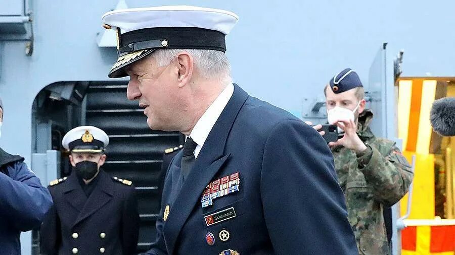 отставка главкома