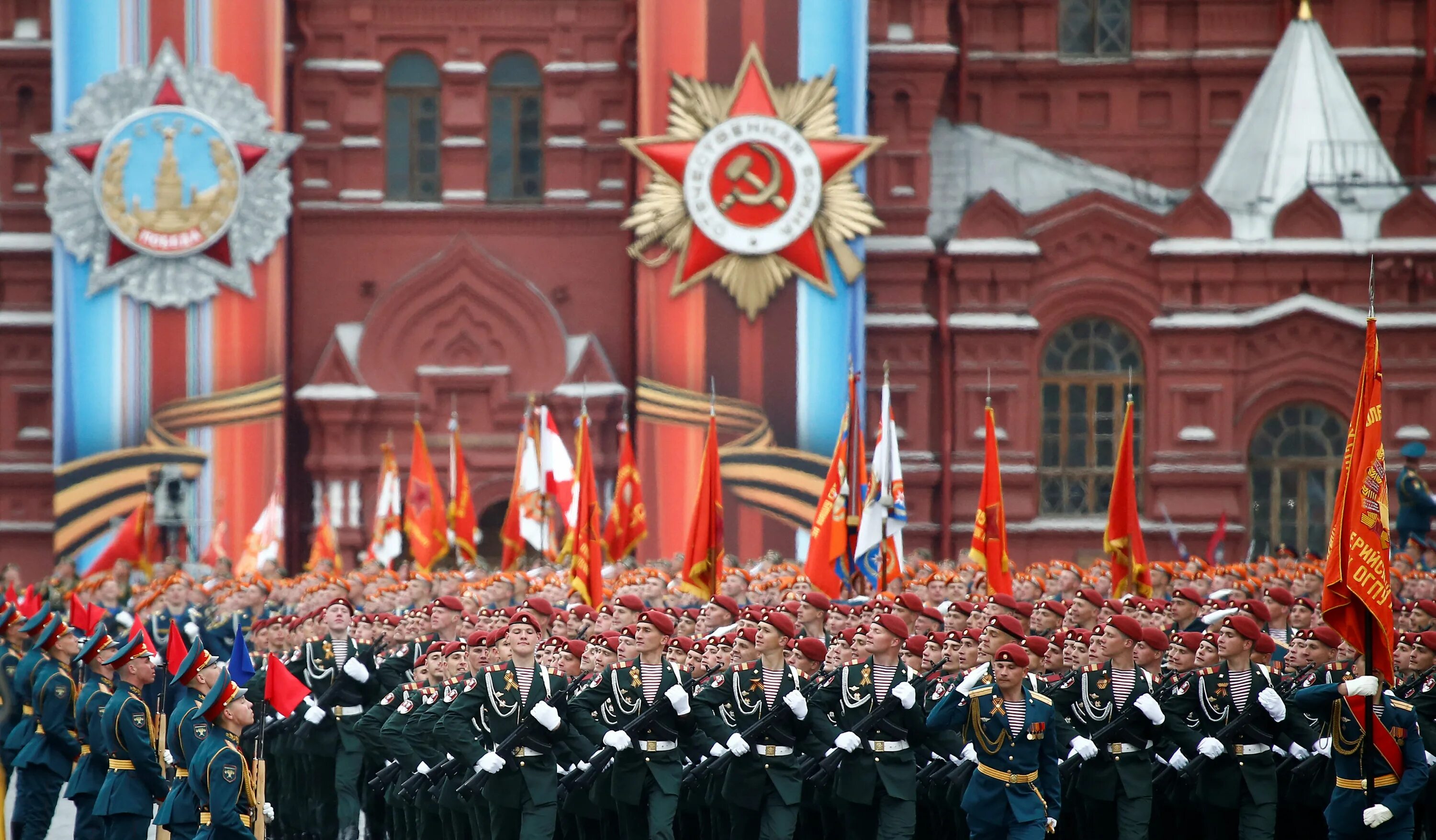 Парад великой победы. День Победы парад. 9 Мая парад Победы. Парад Победы в Москве. Празднование 9 мая парад.