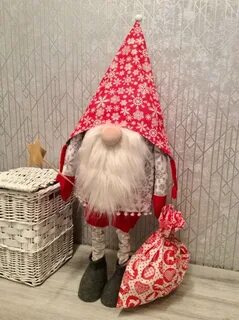 Гномик под елочку