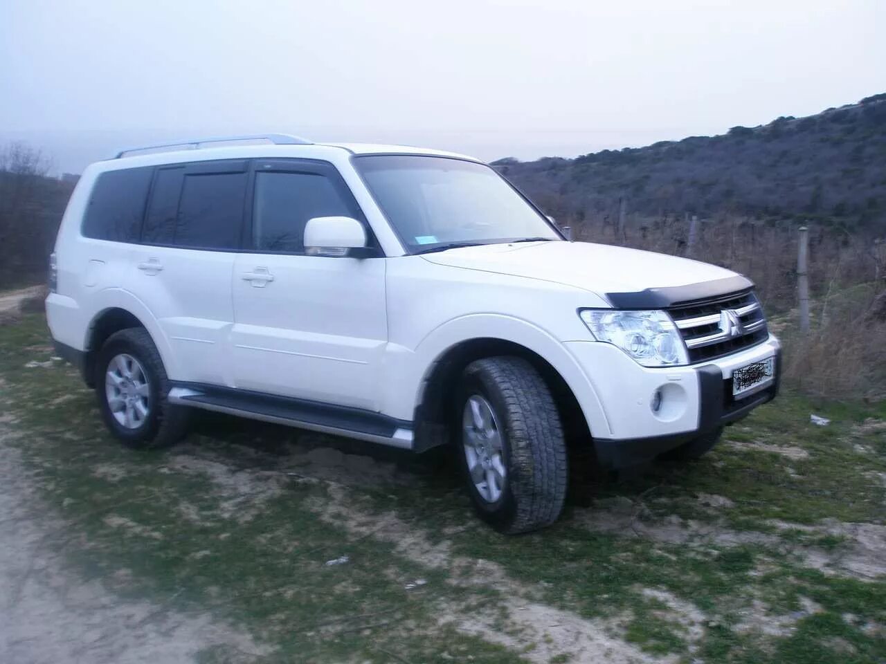 Mitsubishi Pajero 2009. Митсубиси Монтеро 2009. Мицубиси Паджеро 2009 года. Pajero 4 2009. Купить паджеро дизель в московской области