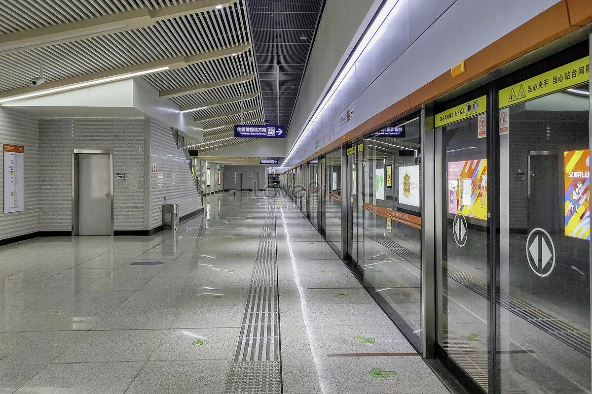 Empty station. Платформа пустая. subway station. станция картинки сс13. empty string station.