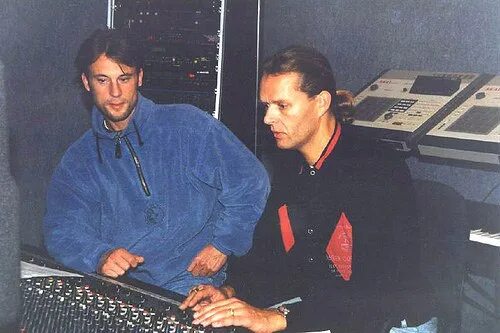 Laserdance power run. Laserdance. Laserdance обложки альбомов. Laserdance фото исполнителей. Laserdance обложки.