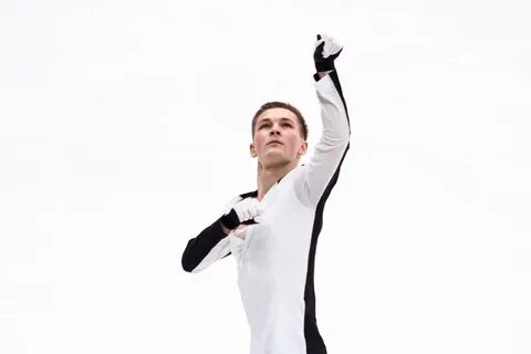 Продолжил карьеру