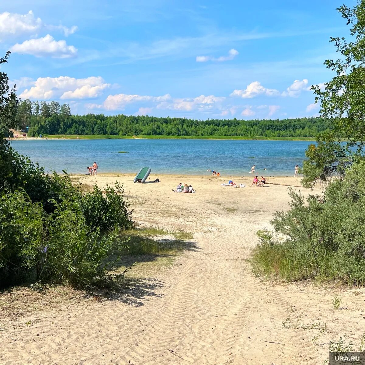 Голубых озерах курган