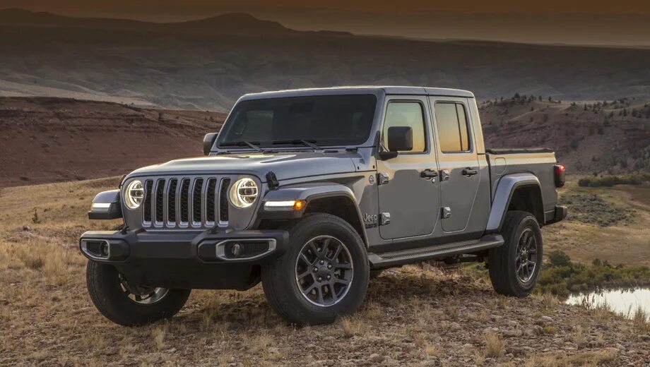 Вранглер гладиатор. Джип гладиатор 1 поколения. jeep gladiator 2025. jeep wrangler gladiator 2025. джип вранглер пикап гладиатор.