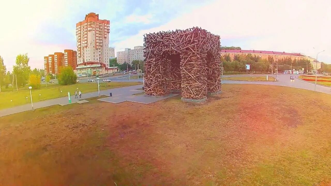 Неси второй пермь. Пермь с квадрокоптера. парк камней пермь. сад камней пермь буква п. пермь 2 фото с коптера.