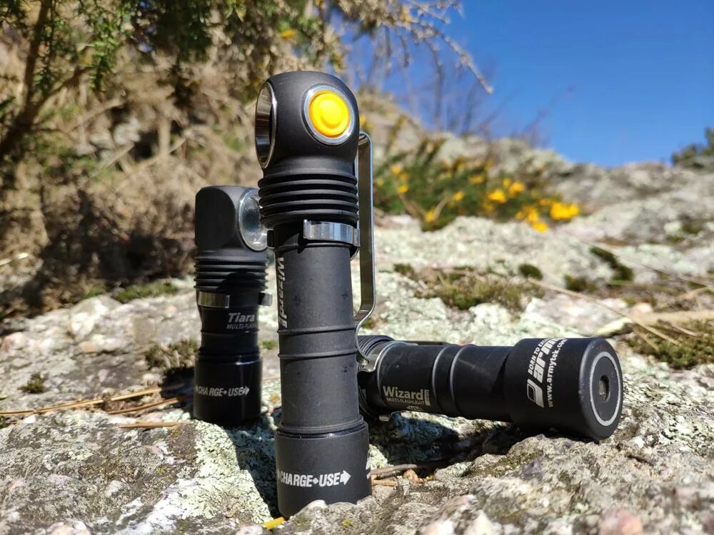 Фонарь armytek. Фонарь Армитек Визард. Армитек Визард про v3. Фонарь Армитек Визард 2300lm. Фонарик Армитек Визард c 2 про.