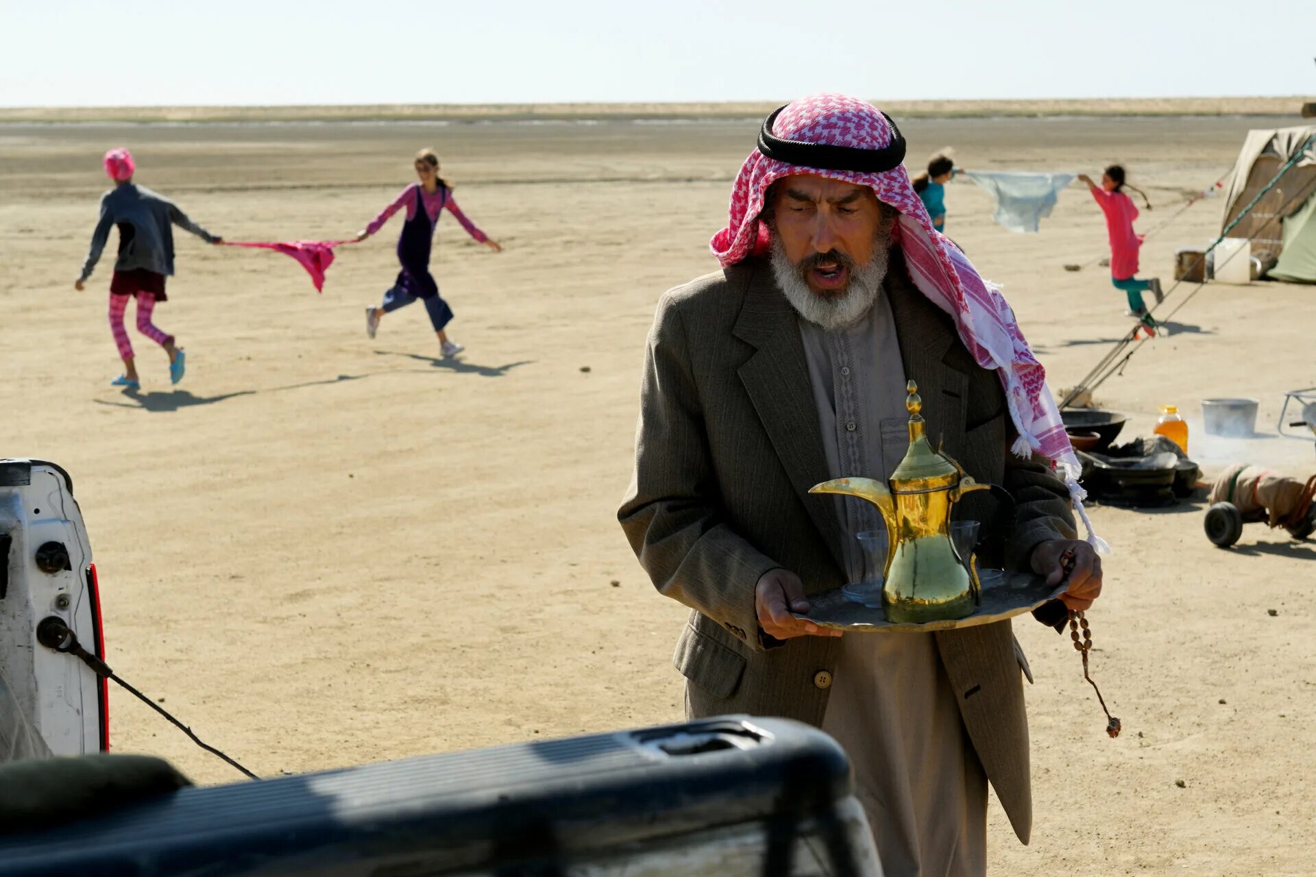 своя война фильм 2022. 2023. фильм алексея чадова 2022. футаж пустыни. пыльная буря 19.