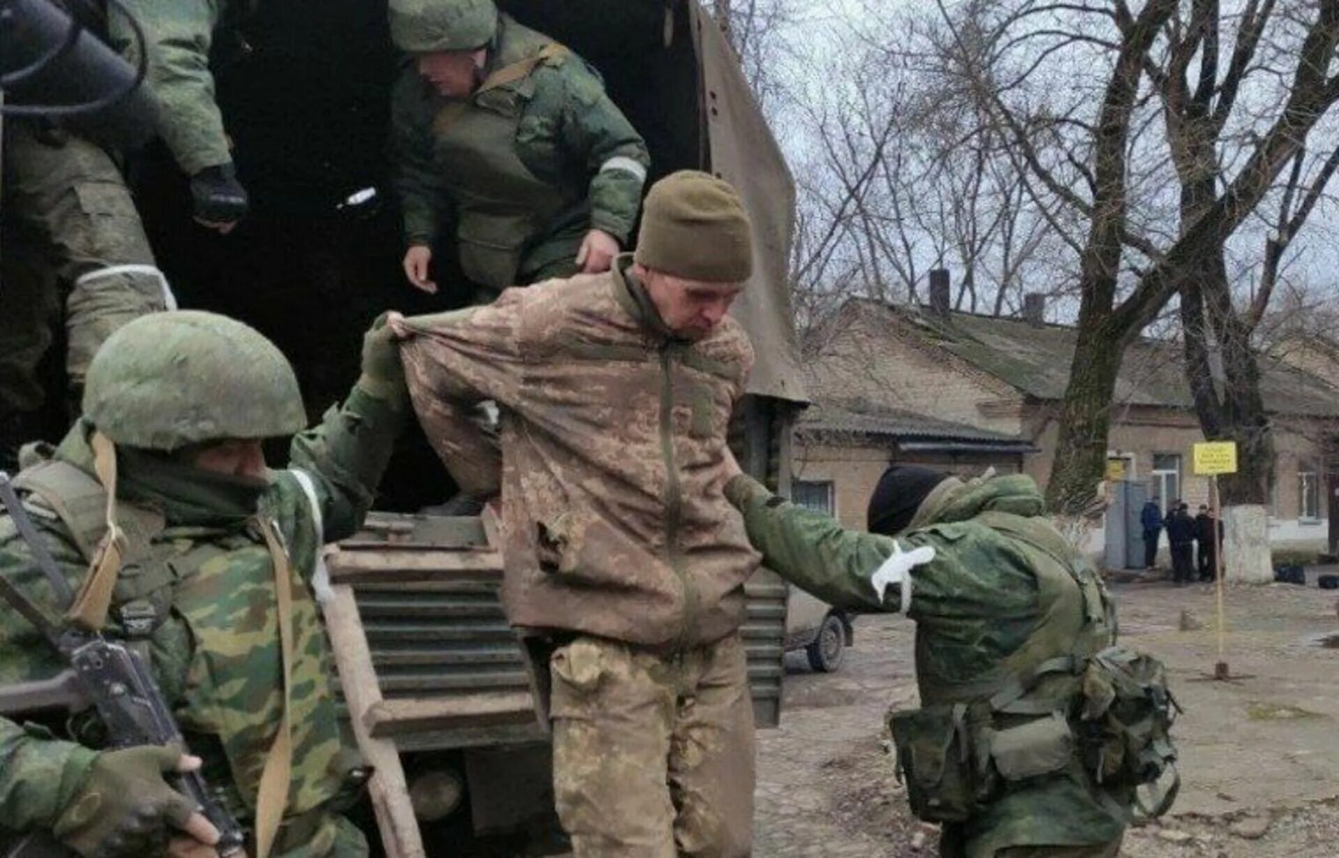 Российские солдаты на Украине. Спецоперация на Украине. Украина поражает россию
