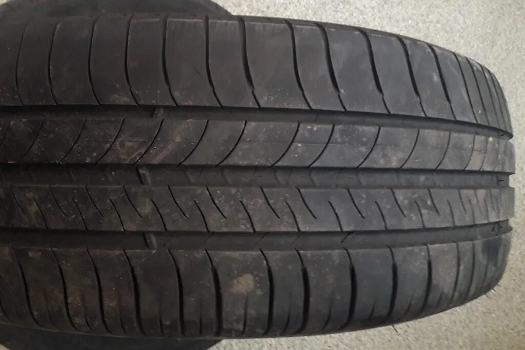 Авито мишлен лето. Michelin Energy Saver 205/60 r16. 205/60 16 Мишлен Энерджи. Шины Мишлен 205 60 16 лето. Мишелин летняя грязеваяr16 205×60.