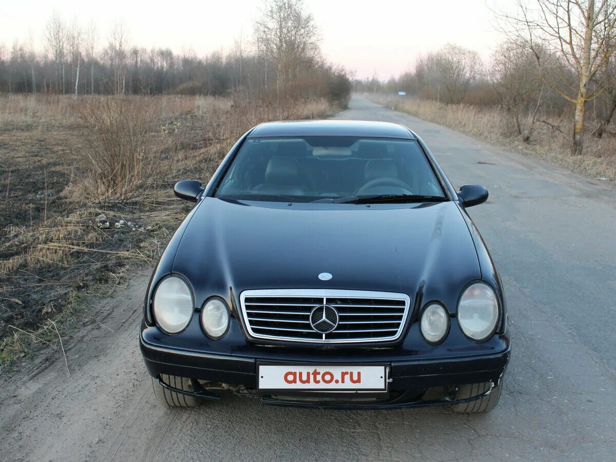 200 208. Mercedes-Benz CLK-класс 200 i (w208). Mercedes Coupe 1997. Мерседес купе 1997. Мерседес купе 1997 года.