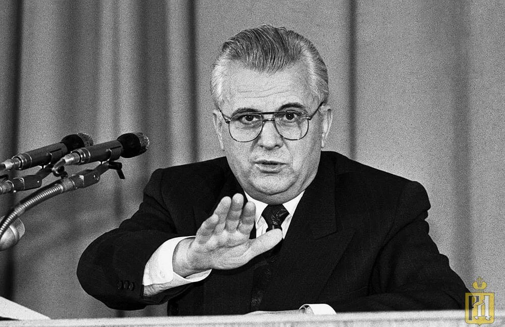Кравчук 1991 году. Кравчук 1991 году. Кравчук 1991 году. Леонид кравчук в 1990. Кравчук 1991 году.