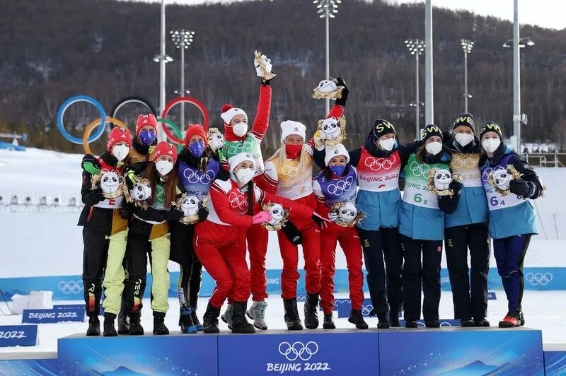 Новый 2012 в россии. Лыжницы России на Олимпиаде 2022.