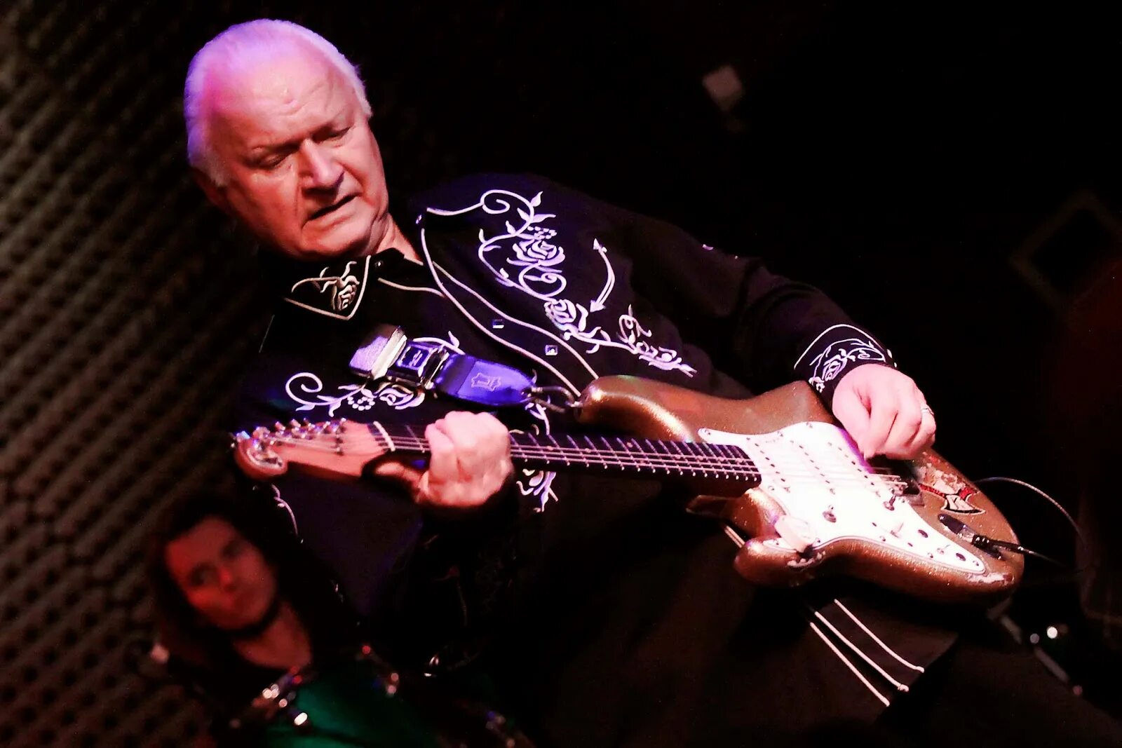 Dick фото. Фото dick Dale. Гитара Дика Дейла.