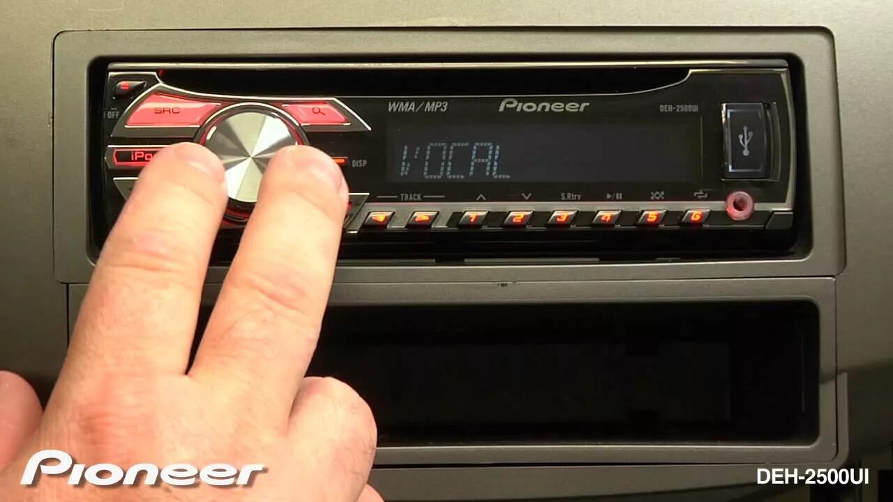 Как включить блютуз на магнитоле пионер. Автомагнитола Pioneer deh-2500ui. Пионер 2500ui. Pioneer deh 2500. Deh 1450ub.