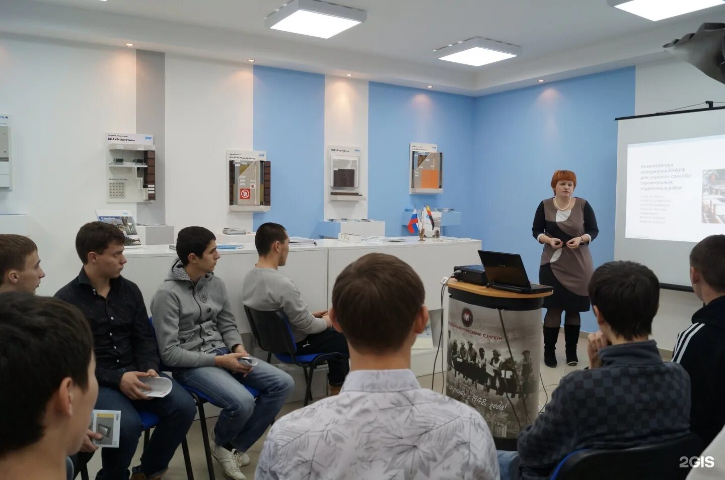 Нсмк колледж новосибирск. Искитим  колледж и техникум. Нсмк колледж новосибирск. Новопавловский многопрофильный техникум. Новосибирский строительно монтажный колледж новосибирск.