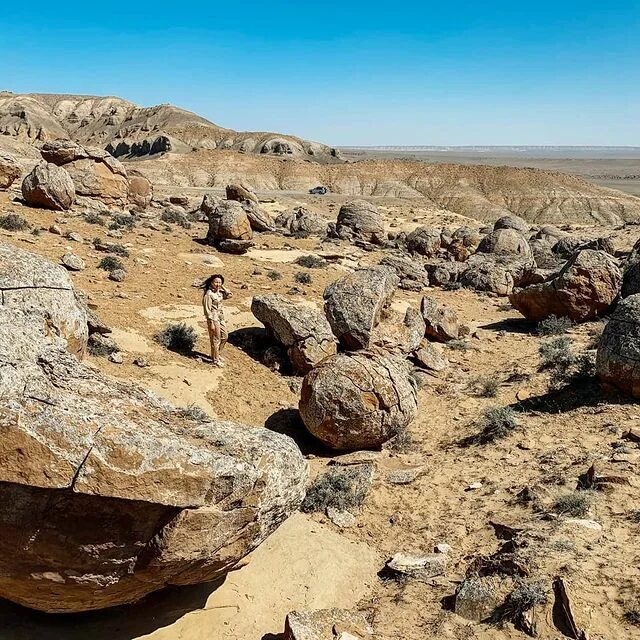 шаровые конкреции молнии. мангистау туризм. остров чамп в архангельской области. конкреция кабардино-балкария. шаровые конкреции молнии.