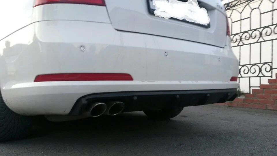 Диффузор 5. Диффузор задний skoda octavia a5 rs. диффузор octavia rs a5. диффузор на задний бампер skoda octavia a5.