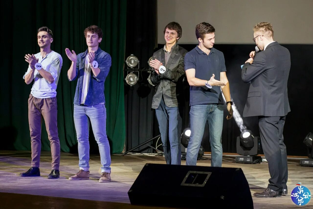 Актовый зал гуу. Институт управления москва выхино. Make event. Гуу университет москва. Государственный университет управления гуу.