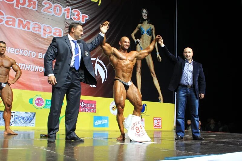 Чемпионат по бодибилдингу самара. Чемпионат по бодибилдингу самара. Урфо бодибилдинг. Чемпионат по бодибилдингу самара. Чемпионат по бодибилдингу самара.