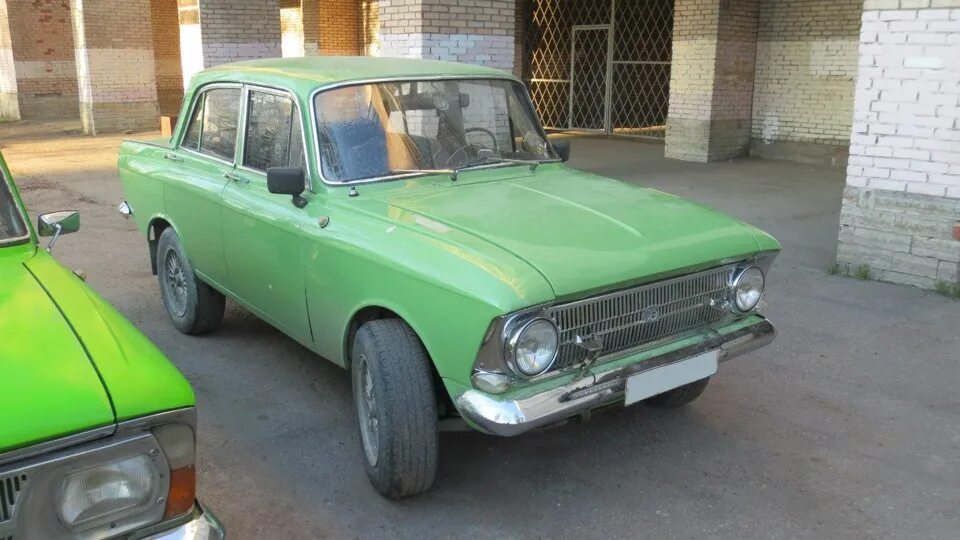 Москвич 412 v8. ИЖ 412 1980. Москвич 412 фисташковый. Москвич 412 v8 купе.