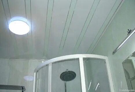 Потолок в ванной пластиковыми панелями видео
