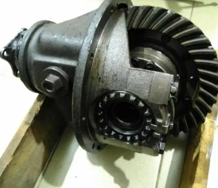 Редуктор моста газ 53. 33081-2402010 редуктор заднего моста газ-33081 садко. Редуктор газ 66. Редуктор 53. Редуктор заднего моста 33081-2402010.