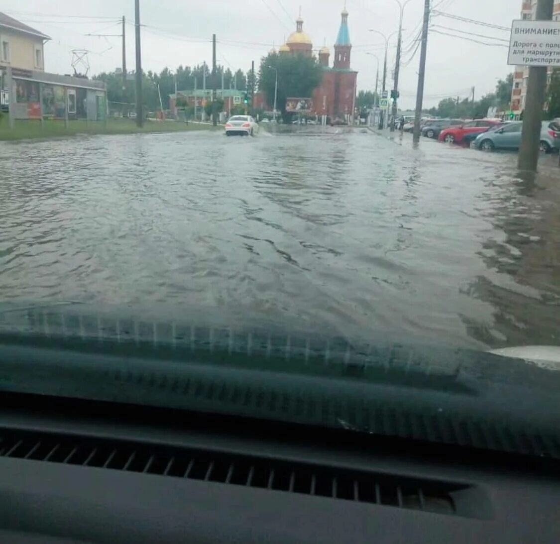 Какие районы топит. Потоп в музыкальном районе Краснодара. Дождь в Краснодаре. Музыкальный район Краснодар затопило. Краснодар топит.