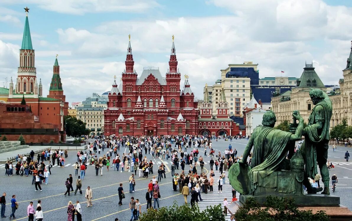 Площадь размещена на площади. Красная площадь 5 москва. ансамбль красной площади. red square достопримечательность. московские памятники на красной площади.