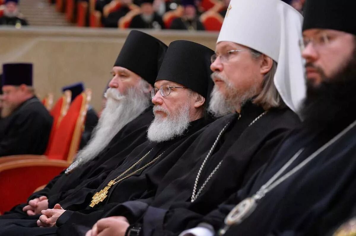 Патриархальное общество. Матриархат и патриархат сообщение. Медицина в эпоху патриархата. Патриархат это кратко. Патриарх константинопольский.