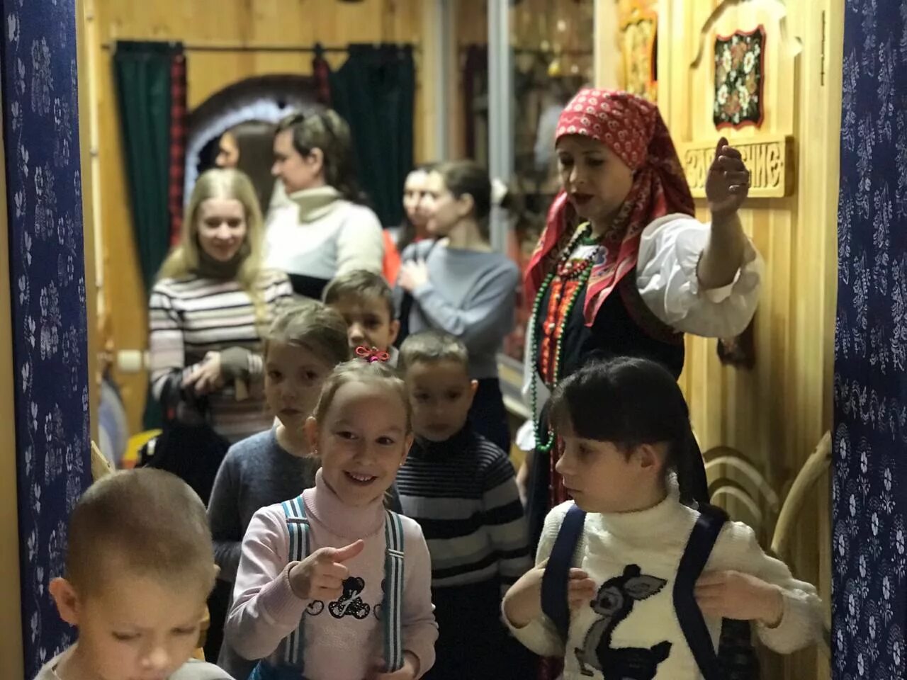 бугаева екатерина коломна школа ремесел. музей ремесел коломна официальный сайт. школа ремесел коломна. музей ремесел коломна. школа ремесел коломна логотип.