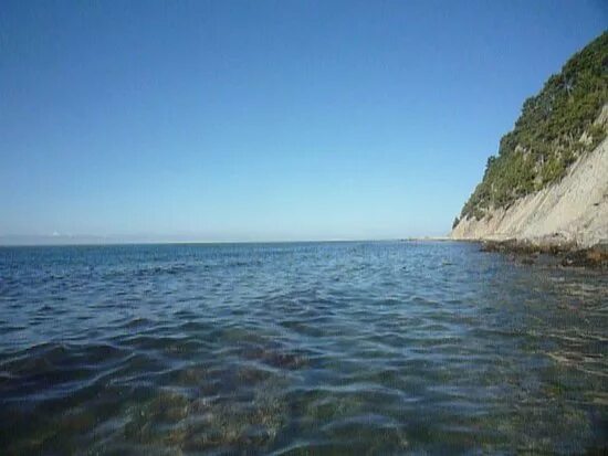 Голубая бухта бжид пляж. Сочи бухта инал. Архипо-осиповка бухта инал. Черное море бухта инал. Сочи бухта инал.