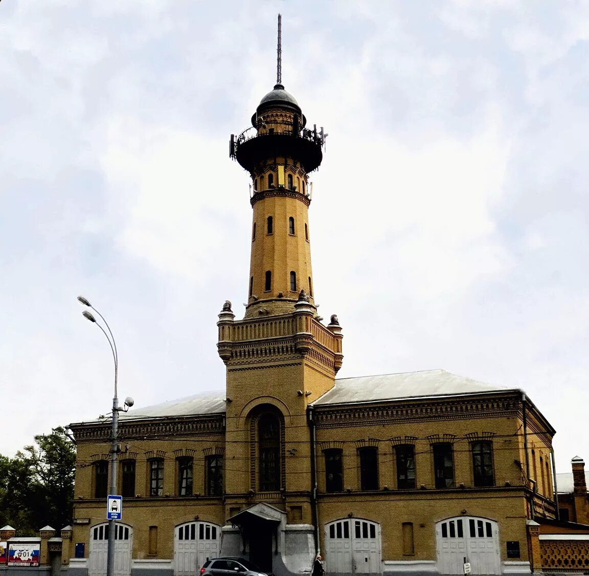 Рыбинская каланча рыбинск. Рыбинская пожарная каланча. Что такое пожарная каланча. Что такое пожарная каланча. Рыбинская пожарная каланча.