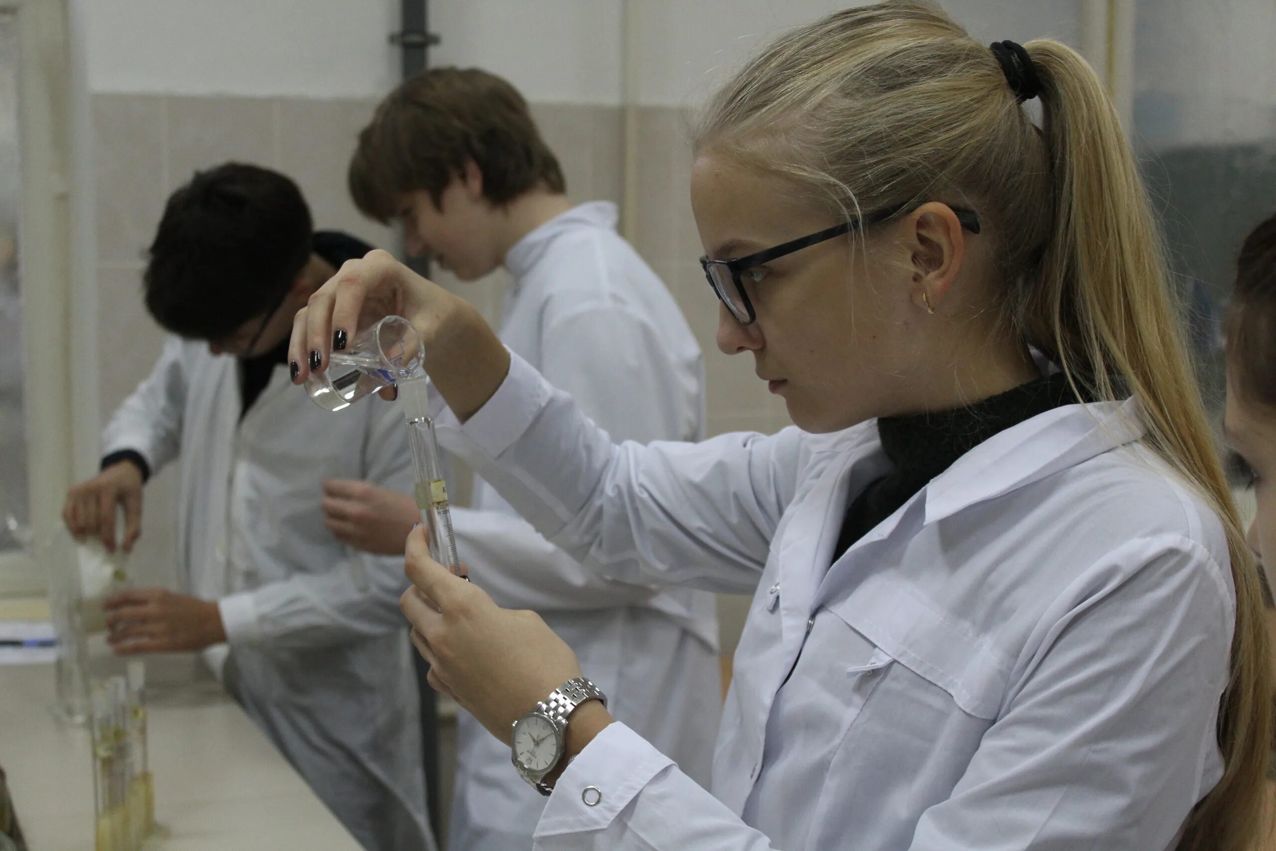 какую цель преследует демонстрация опытов?. демонстрация опыта. примеры демонстрационного опыта. вгу химический факультет. физические опыты.