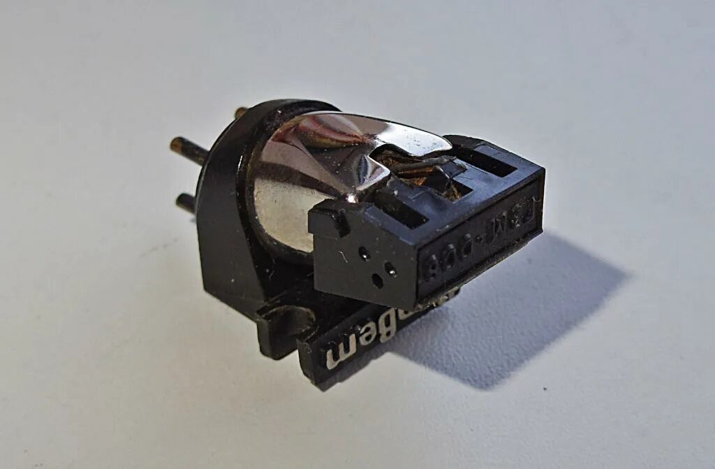 Гзм 108 корвет. Игла звукоснимателя гзм 155-1. Головка звукоснимателя корвет. Головка гзм 008. Гзм-008 корвет.