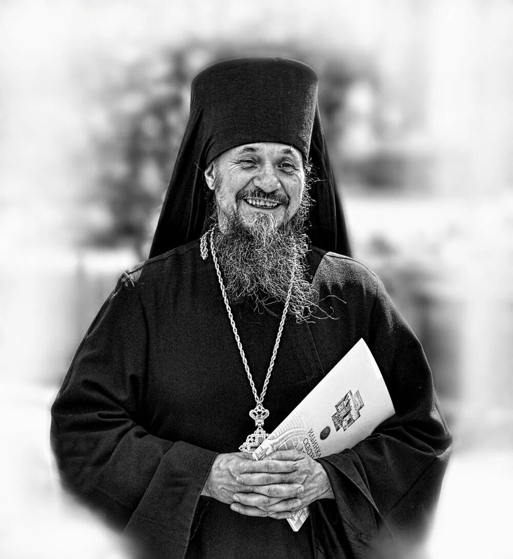 Бывшие православные священники