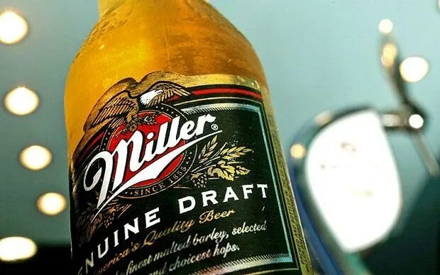 Реклама миллер. Миллер пиво. Пиво марки Миллер. Американский Miller пиво. Пиво Миллер картинки.