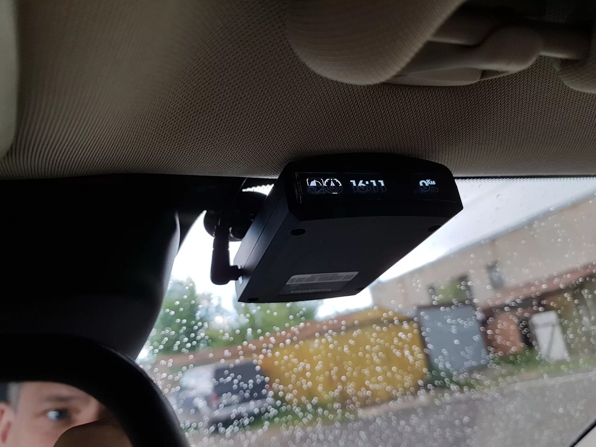 Подключить антирадар. Подключить антирадар. Подключить антирадар. Установка регистратора кнопкой включения-выключения. Штекер для подключения антирадара.