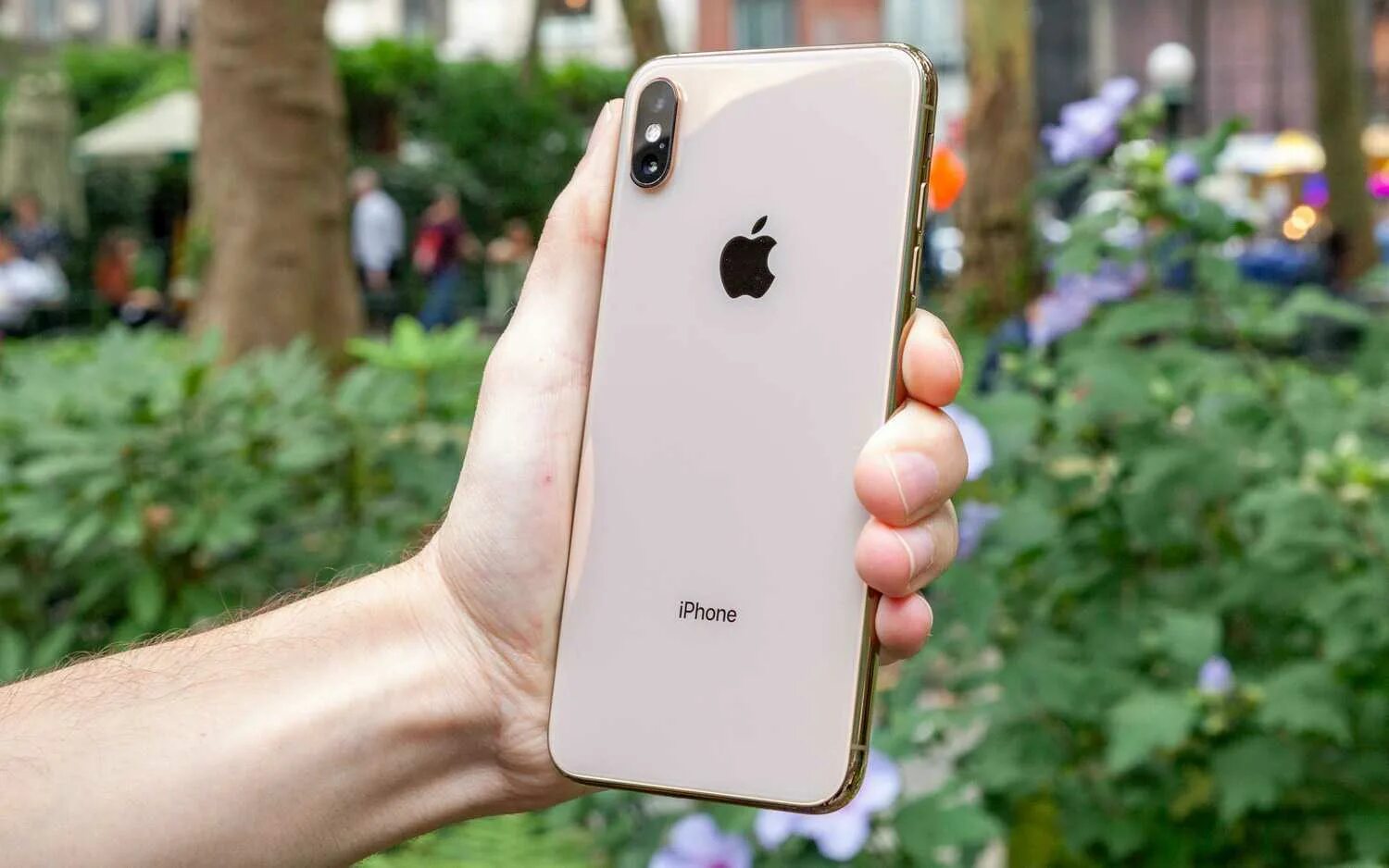 11 айфон лучше 10. Iphone 7s. Айфон 2019 года. Крутой айфон. Самый лучший айфон.