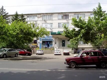 Космонавтов 36