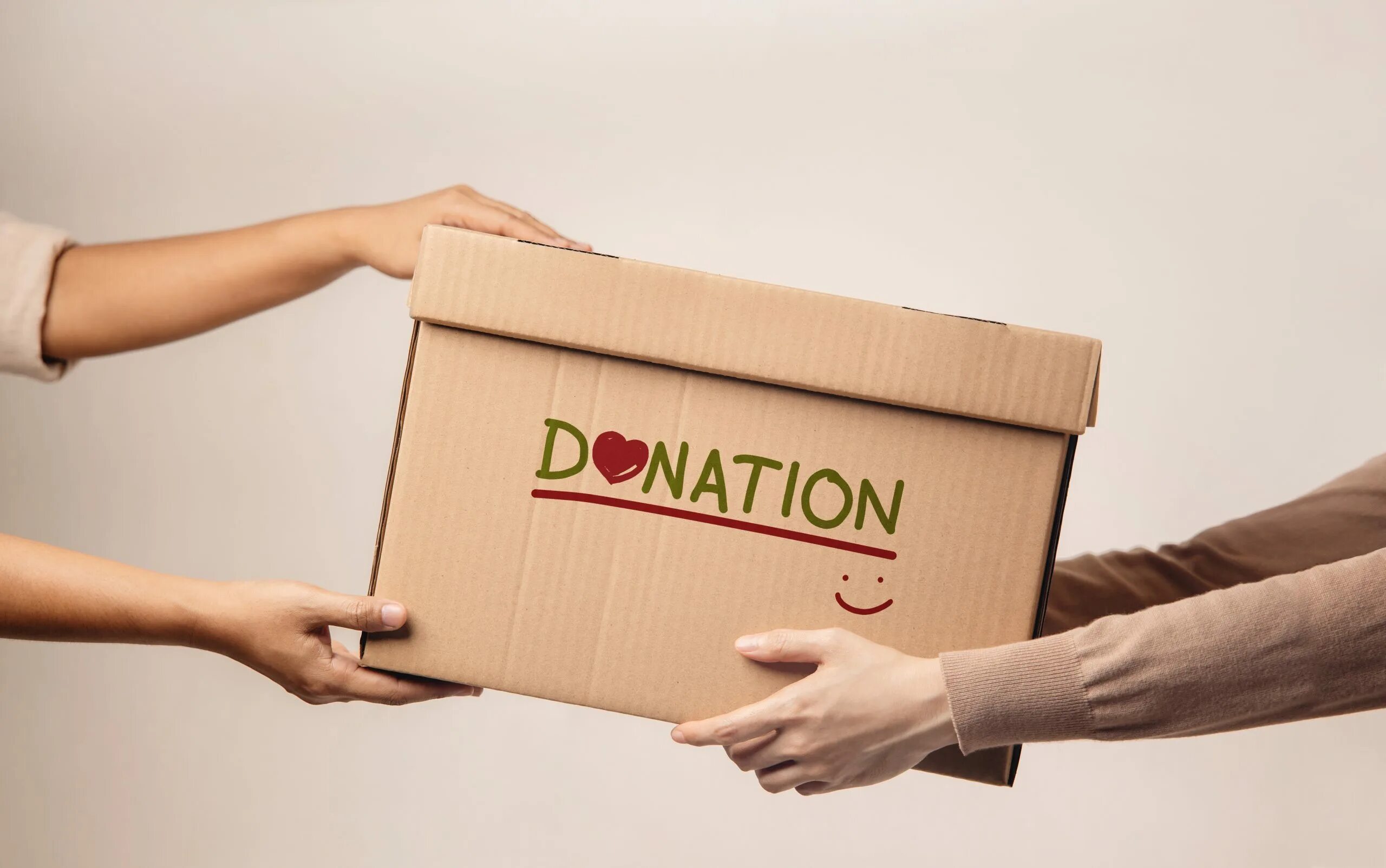 Given box. Give box. giving box. коробка с адресатом. simple health.