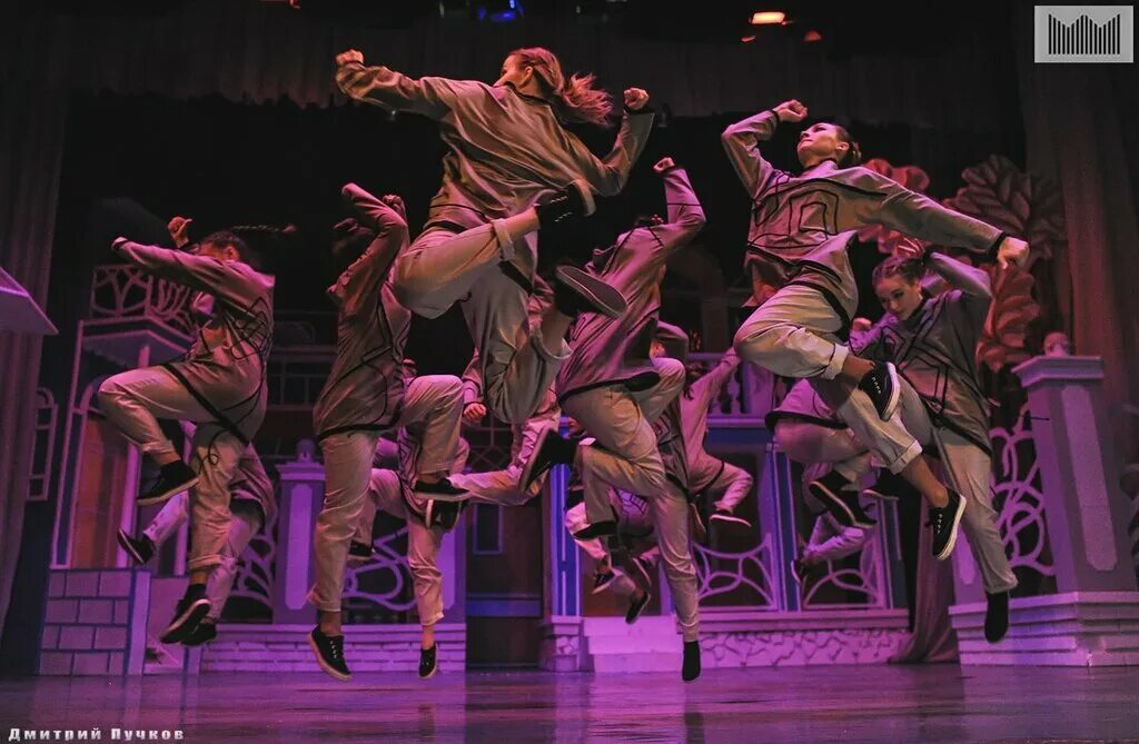 центр танца парадокс курган. м стиль школа танцев симферополь. школа танцев парадокс курган. парадокс танцы. современные танцы занятия в екатеринбурге.