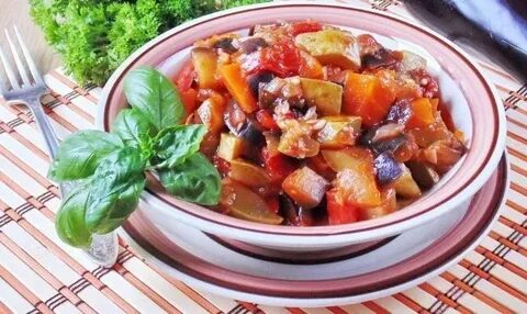 Овощное рагу с кабачками баклажан мясо