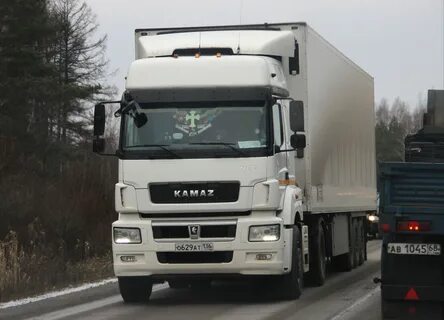 Камаз 5490 передний