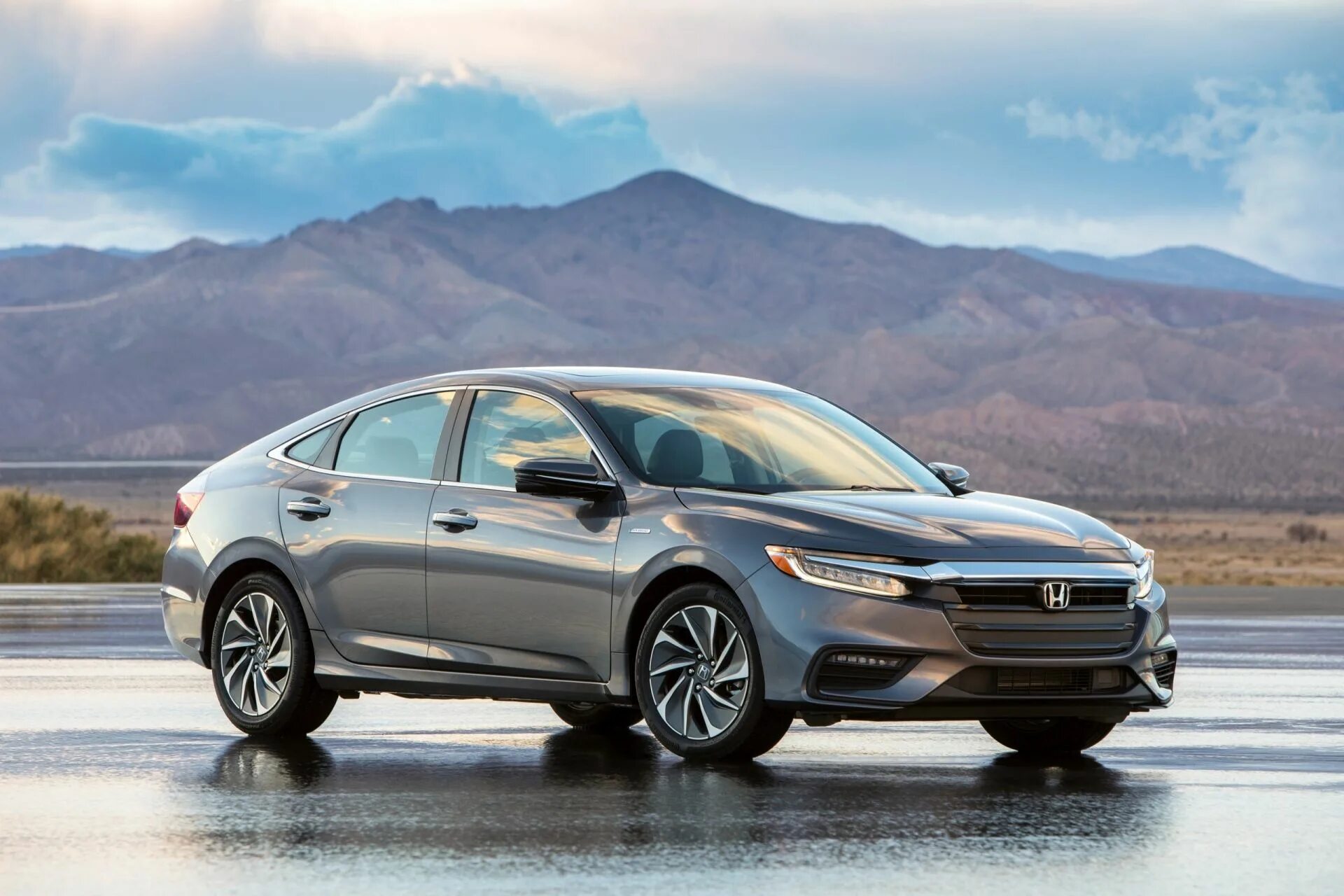 Седаны с полным приводом. Honda Insight 3 поколение. Honda Insight 2019. Honda Insight 2022. Honda Insight 2021.