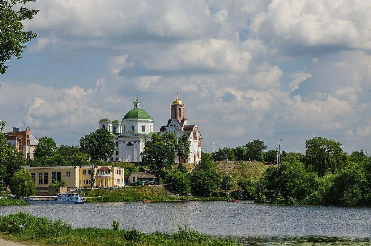 Біла церква церкви