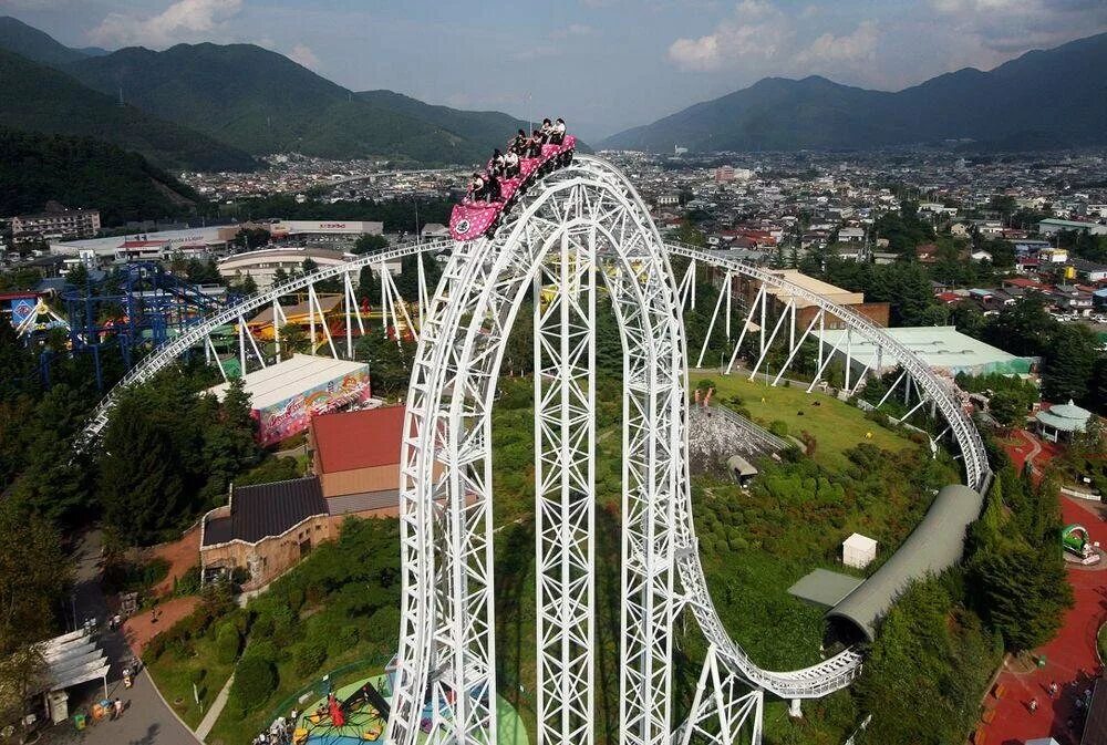 Dodonpa (Фудзиёсида, Япония). Парк Fuji q Highland. Dodonpa аттракцион. Самые страшные американские горки в мире.